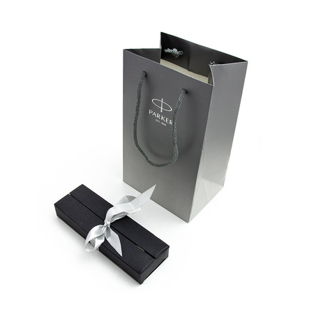 Zestaw pióro kulkowe Parker IM Metal w szarym pudełku ze wstążką i torebką prezentową