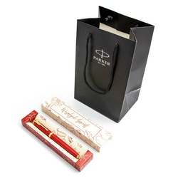 Zestaw Świąteczny Długopis Parker IM Red GT w pudełku z torebką prezentową