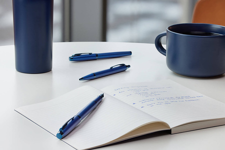 Zestaw Pióro Wieczne + Długopis Parker IM Monochrome Blue 2172966 + 2172963