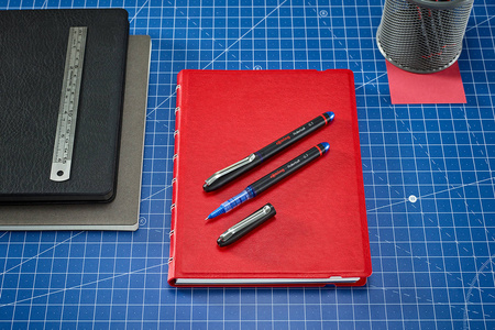 Cienkopis techniczny Rotring Roller niebieski 0,7 mm - 2146106