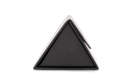 Etui trójkątne z magnetycznym zapięciem