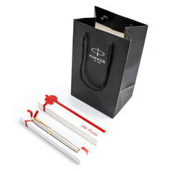 Zestaw Pióro wieczne Parker IM Grey w pudełku z torebką prezentową